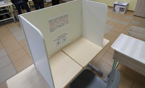 Изборният ден в с. Буковлък започна със скандал