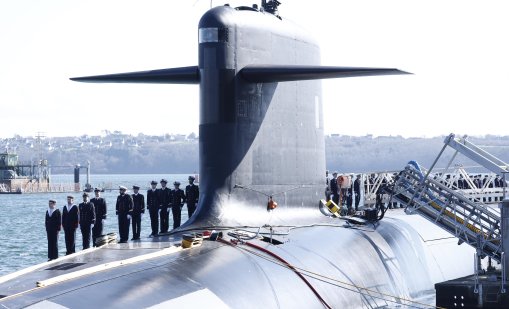 Как подводниците потапят вражески кораби?