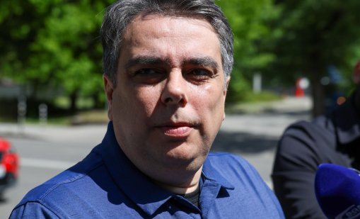 Асен Василев: ПП-ДБ ще внесе вот на недоверие след датата за еврото