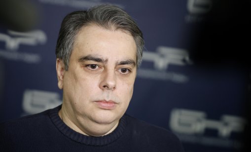 Няма проговори: Асен Василев не е говорил с Румен Радев от 2022 г.