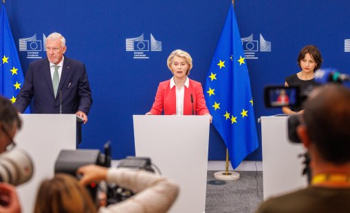 ЕС ще ограничава достъпа на децата до социалните мрежи, какво препоръчаха експертите?