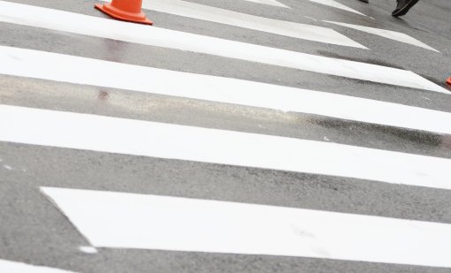 18-годишен шофьор блъсна жена на пешеходна пътека в Казанлък