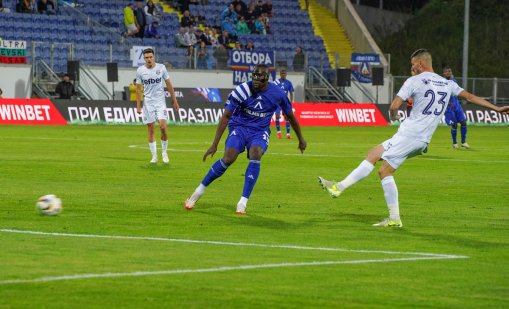 Левски разгроми Арда в Кърджали