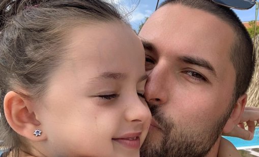 Николай Попов и "Ангели на пътя" блокират "Орлов мост" утре, полагат 456 карамфила