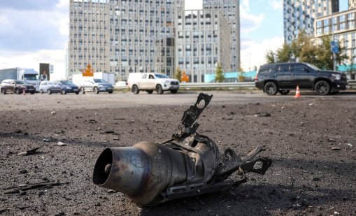 Дневна атака с дронове в Киев рани трима