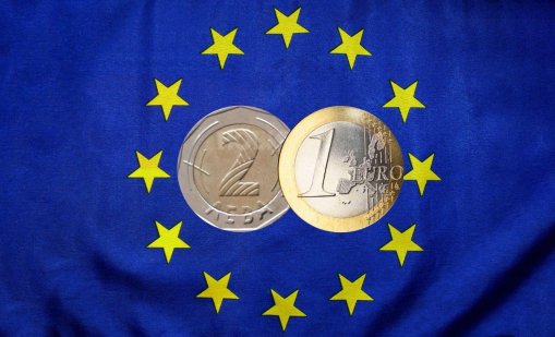 И ЕЦБ ни поздрави за Трети март ВИДЕО