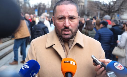 Бащата на Сияна регистрира "Сияние" в ЦИК: Това ще бъде една кауза, няма да е политика