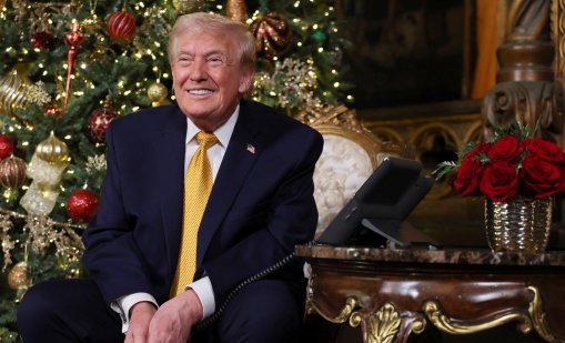 Тръмп пак със синини по ръцете, обивини аспирина