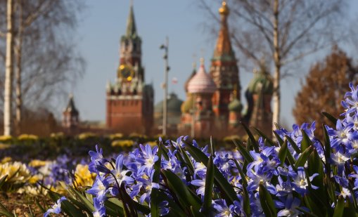 ФСБ наредило спирането на интернета в Москва 