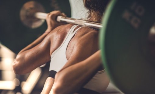 3 причини жените да вдигат тежести