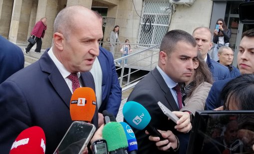 Проф. Михайлова: Актът на председателят на НС не подлежи на обжалване