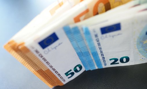 Евростат: Спестяванията на домакинствата в еврозоната намаляват