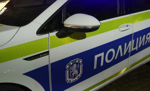 Маскирани извършили въоръжен грабеж в денонощен магазин в Пловдив