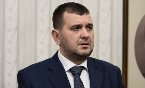 България има гориво за 90 дни, но властта трябва да спре спекулата