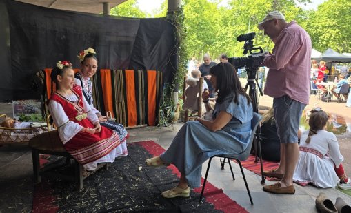 Милена Милотинова показва за първи път у нас „Магията на българското хоро“