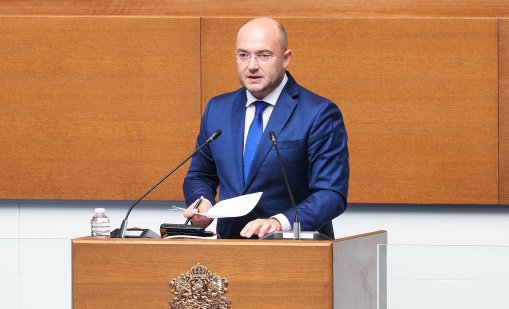 Правосъдният министър за домовете: Има глад за такива услуги