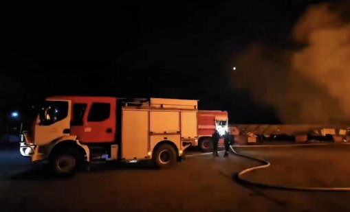 Камион и лек автомобил изгоряха при пожар във Варна