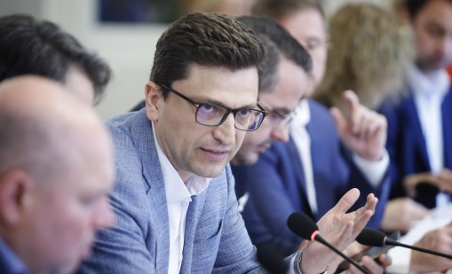 Сабрутев: Няма дефицит от над 7%