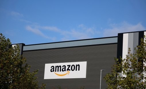 Скандално: Amazon унищожава редки книги заради обучение на AI