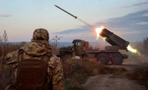 Русия има план за победа, а украинците имат план за оцеляване