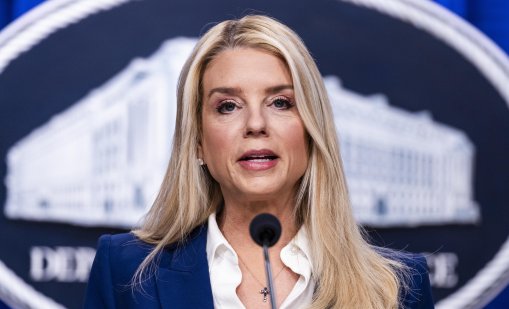 Главният прокурор Пам Бонди ще бъде изслушана в Конгреса за аферата "Епстийн"