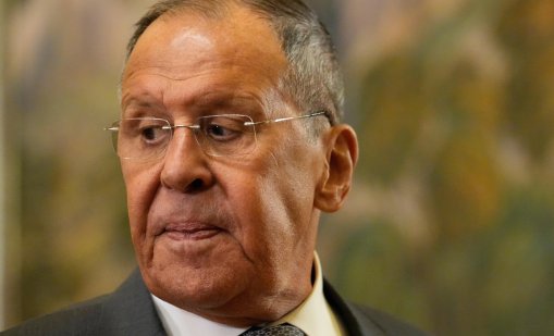 Роднини на Лавров се уредили с паспорти за ОАЕ след началото на войната в Украйна