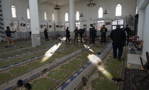 Сунитска групировка е поела отговорност за атаката в сирийската джамия