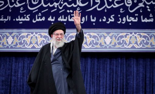 ЦРУ: Ако Хаменей бъде убит, ще бъде заменен от радикални елементи от Ислямската революционна гвардия