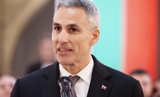 Гюров с истории от властта: ЦИК през цялото време саботираха изборите