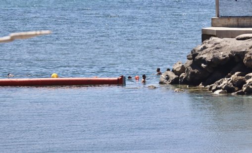 Испанските власти продължават да откриват тела в морето край Сеут