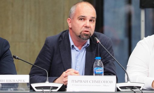 Първан Симеонов за изборите: Кампания "по учебник", но решаващи ще са последните дни