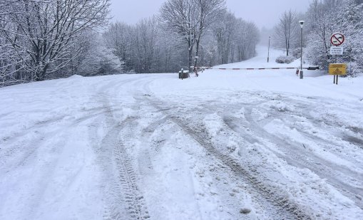 Лошото време в Румъния отне живота на двама туристи 