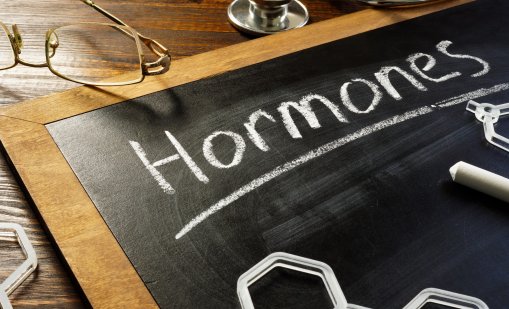 Как да балансирате хормоните в 20-те, 30-те, 40-те