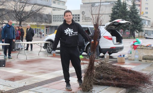 Гората.бг подарява 500 000 дръвчета за възстановяване на опожарени гори 