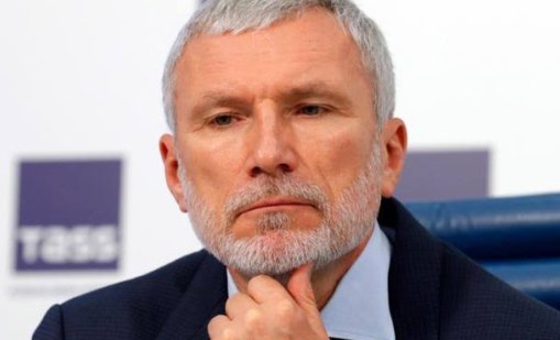 Журналист попита руски депутат защо не се бие на фронта, той изпадна в истерия ВИДЕО