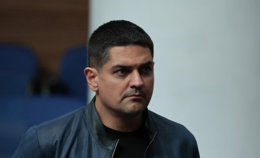 Радостин Василев за бюджета: Или е наглост, или е некадърност 