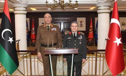 Падналият либийски самолет е поискал аварийно кацане заради електрическа повреда