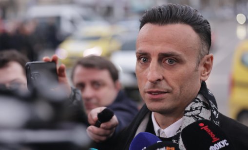 Бербатов за оръжието в колата си:  Абсолютно недопустимо е, запознат съм със закона