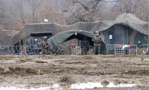 Как Европа може да създаде своя собствена система за възпиране с малки ядрени оръжия