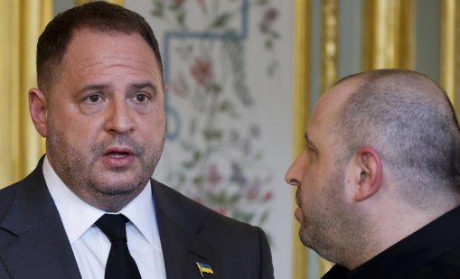 Ермак: Зеленски няма да предаде територия на Русия