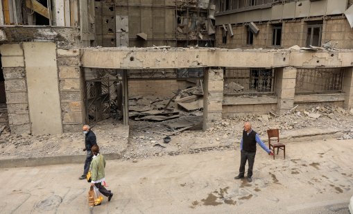 20 млади волейболисти са загинали при удар по иранска спортна зала