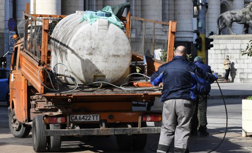 Безработицата у нас падна до 3,5% през второто тримесечие