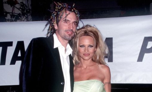 Памела Андерсън още милее за бившия си Томи Лий