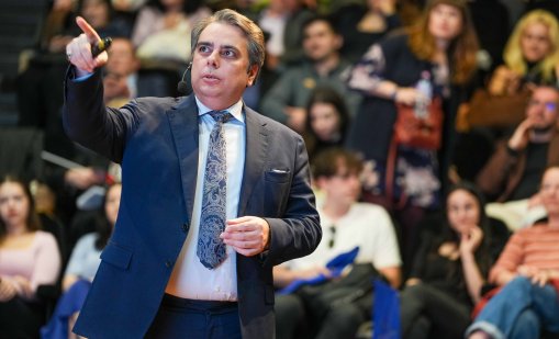 Асен Василев представи план как България може да стане богата държава 