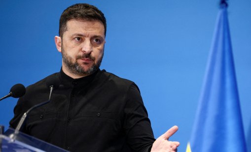 Зеленски е "чул гласа" на протестиращите 