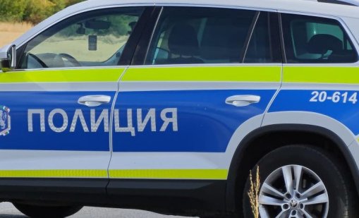 Момиче на 17 години и момче на 13 са пострадали при катастрофа в Сливенско