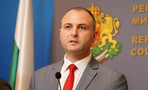 Евгени Симеонов: "Лукойл" не може да компенсира цените на горивата от печалбата си
