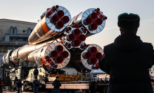 Гордостта на СССР изчезва: Космическият гигант, произвеждащ "Съюз" е пред фалит