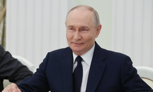 След ударите с дронове: Путин разреши държавен контрол върху стратегически активи