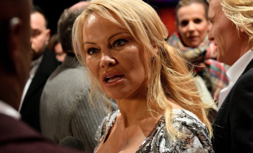 Памела Андерсън не пожелала да се завърне като Спасителка на плажа